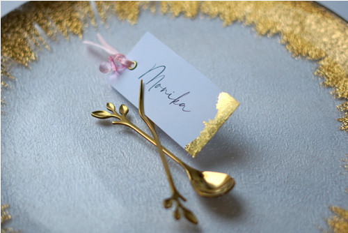 Jmenovka na stůl se zlatým detailem - Baby shower