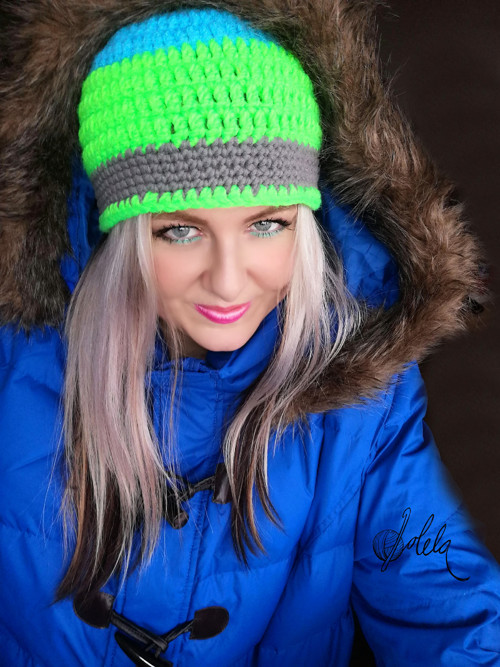 Háčkovaná čepice neonka /SKLADEM — foto 1