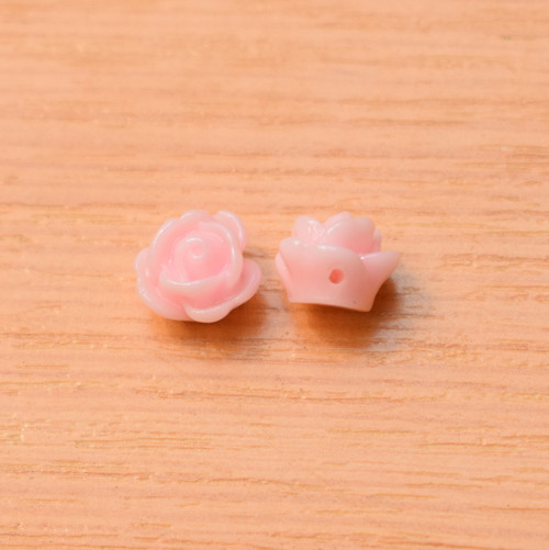 Růžičky - resin - 9x7 mm - 4 kusy