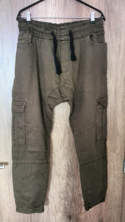 Kalhoty — foto 1