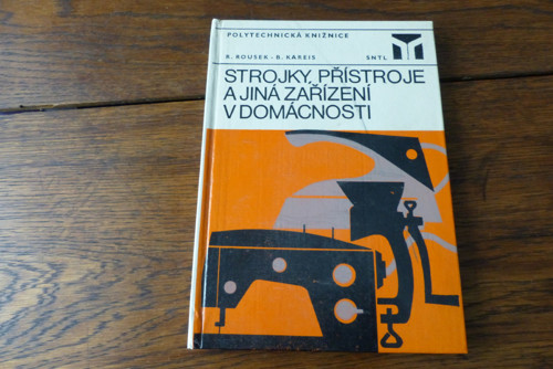 Strojky, přístroje a jiná zařízení v domácnosti