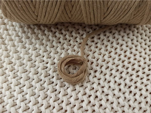 Bobbiny regular (3 mm) - 4 m - SAND — foto 1