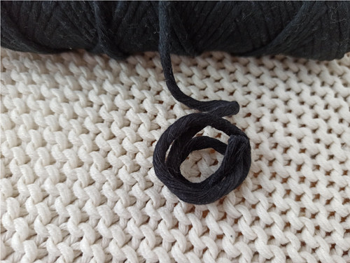 Bobbiny regular (3 mm) - 4 m - BLACK — foto 1