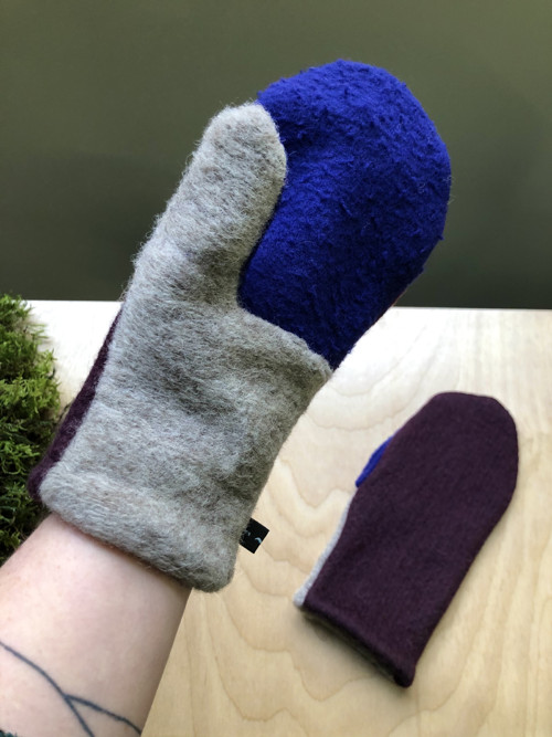 Lapo vin-blu ~ vlněné rukavice — foto 1