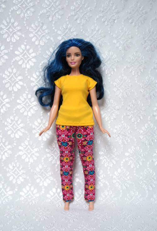 Komplet pro Barbie - baculku — foto 1