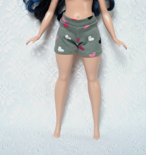 Barbie - baculka - šortky — foto 1