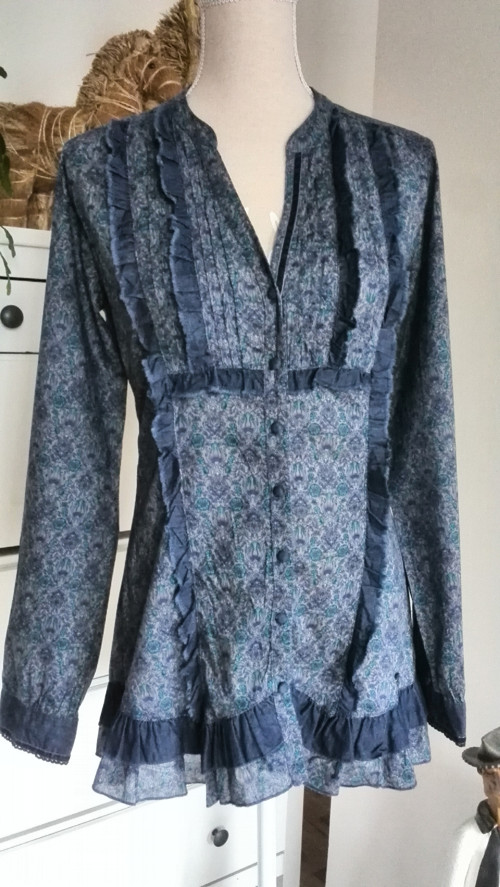 Modrá košile — foto 1