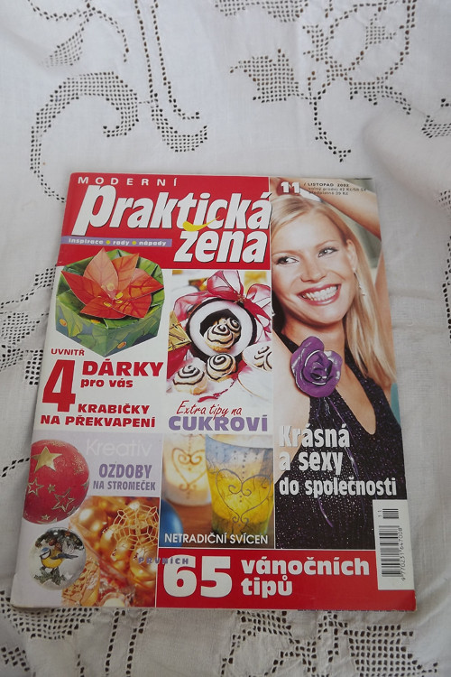 Praktická žena - listopad 2002 — foto 1
