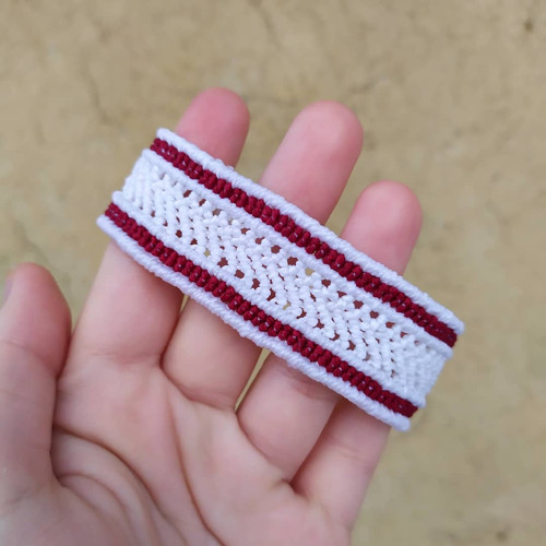 Macrame náramek bílý