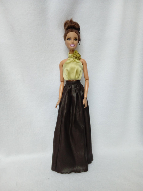 Sukýnka pro Barbie — foto 1