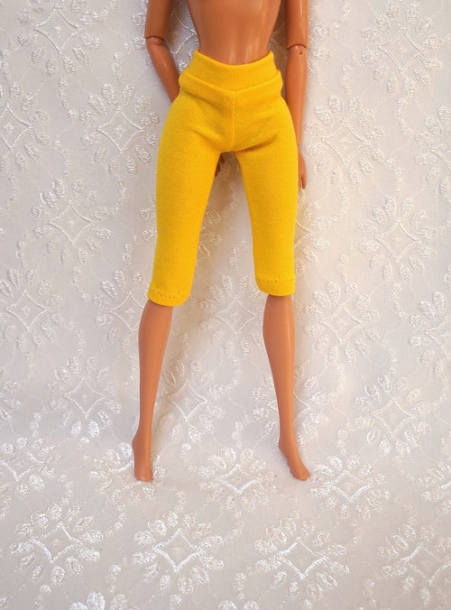 Capri legíny — foto 1