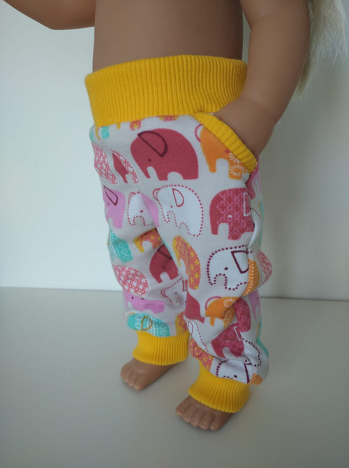 Tepláčky pro Baby Born sestřičku — foto 1