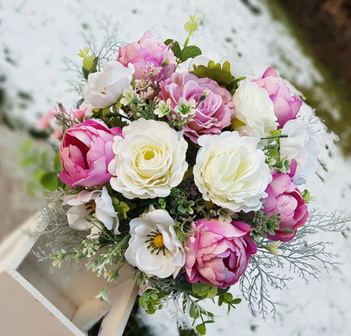 Kytice "Jarní romance" — foto 1