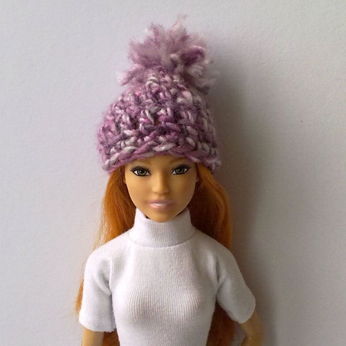 Oblečky pro Barbie - čepice — foto 1