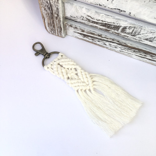 Macramé klíčenka/ přívěsek No. 4