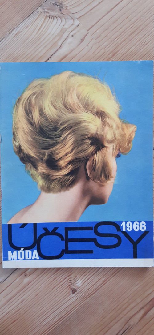 Účesy z roku 1966 — foto 1
