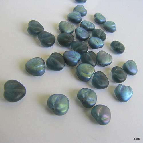 Mačkané korálky * AB efekt * 11x10mm * 10 ks/bal