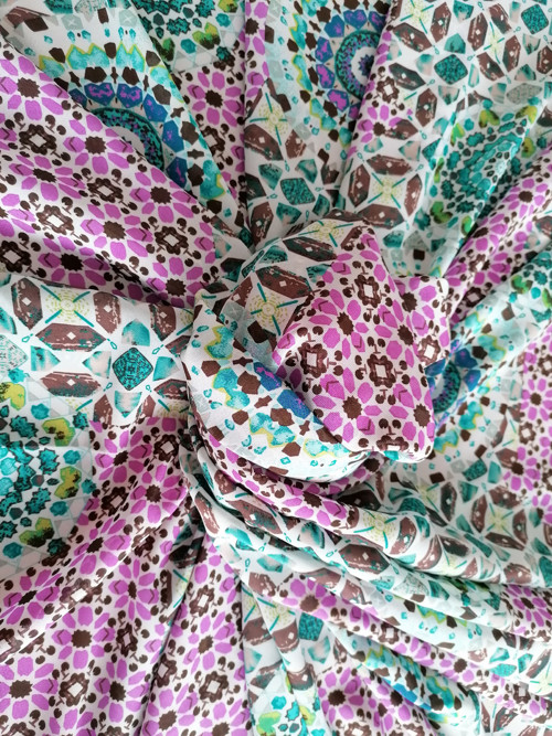 Letní látka Mandala 150x230cm