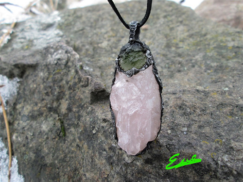 Talisman ,, Vesmírné Lásky " — foto 1