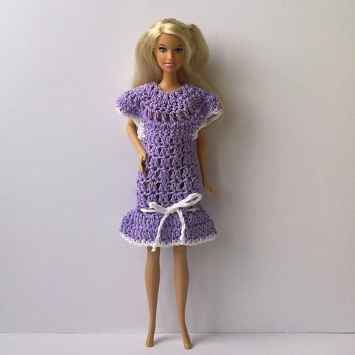 Oblečky pro Barbie - šaty — foto 1