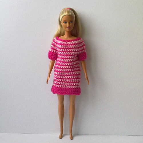 Oblečky pro Barbie - šaty — foto 1