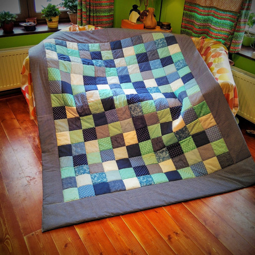 Přikrývka, přehoz modrý patchwork