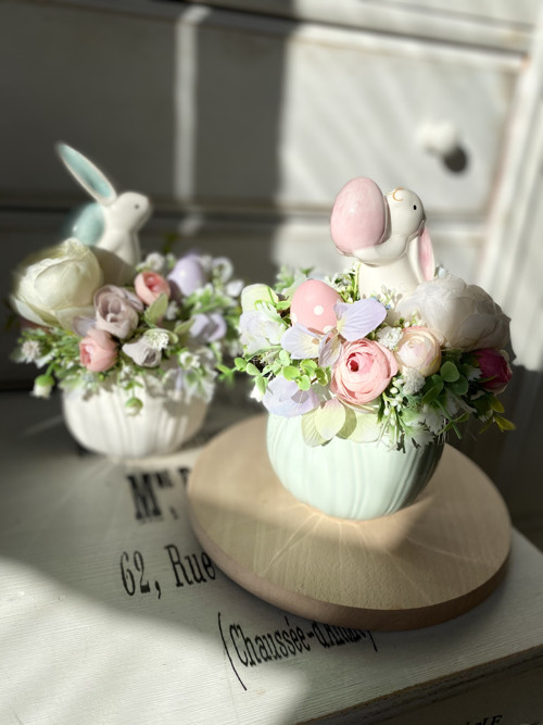 Králíček v zeleném tulipánku — foto 1