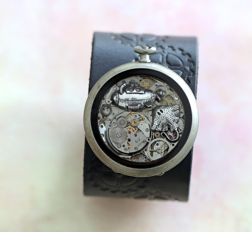 Timeless — foto 1