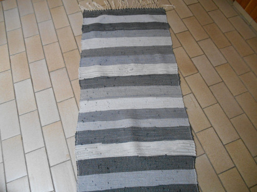 Koberec, do šeda, 158 cm