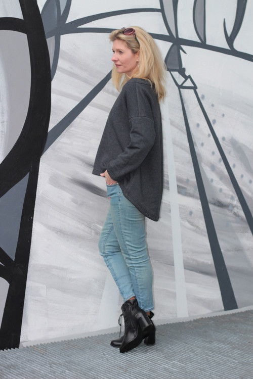 Mikina volná