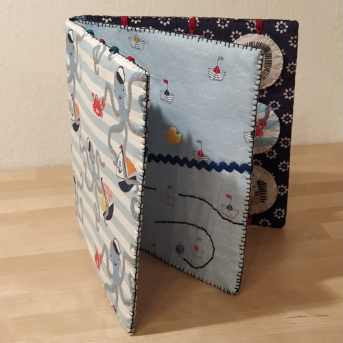 * Pro malé námořníky, quiet book