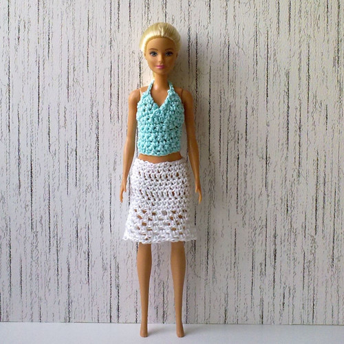 Oblečky pro Barbie - top, sukně — foto 1