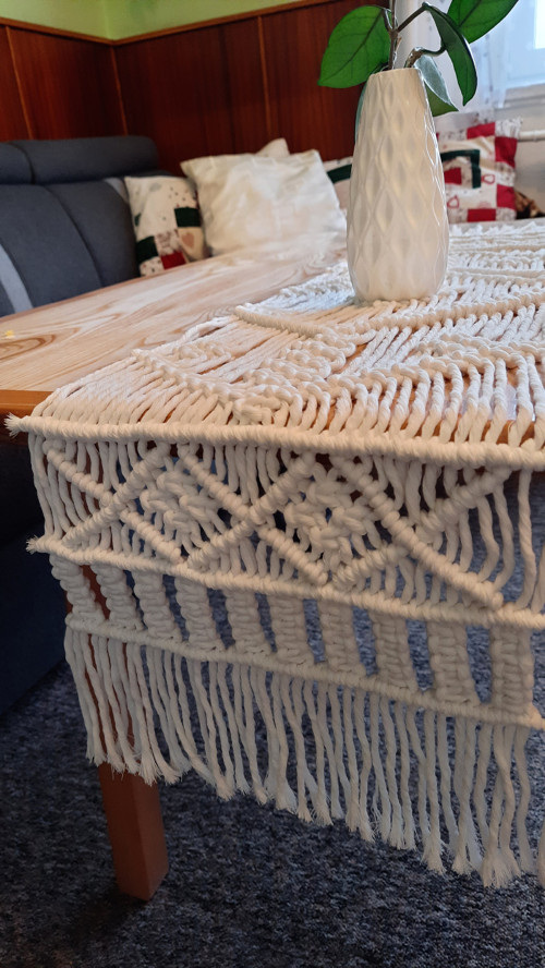 Macramé běhoun na stůl — foto 1