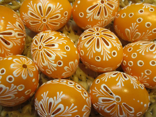 Kraslice madeirové oranžové