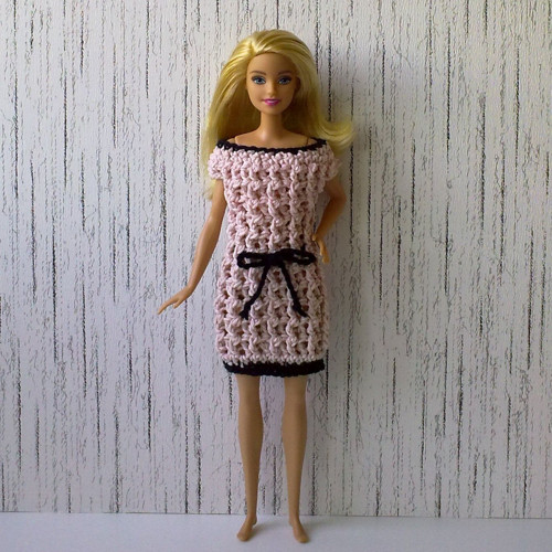 Oblečky pro Barbie - šaty — foto 1