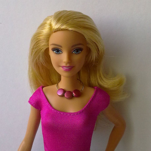 Šperky pro Barbie - náhrdelník — foto 1