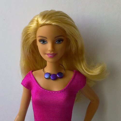 Šperky pro Barbie - náhrdelník — foto 1