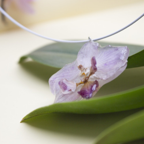 Náhrdelník orchidea — foto 1