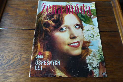 Časopis Žena a móda, číslo 5/1975, střihy!