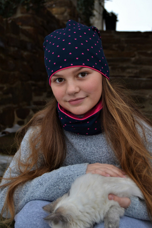 Nákrčník se srdíčky — foto 1