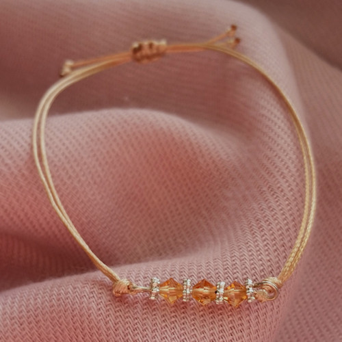 "Na šňůrce Swarovski"