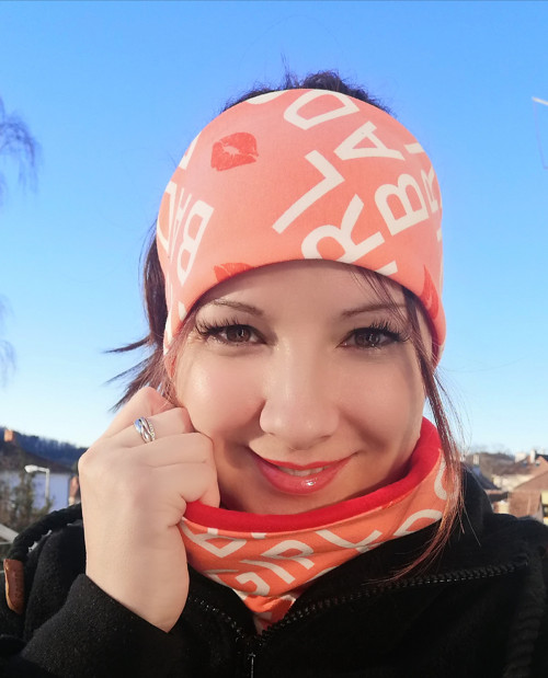 Nápisy na oranžové ....Čelenka...sleva !!!