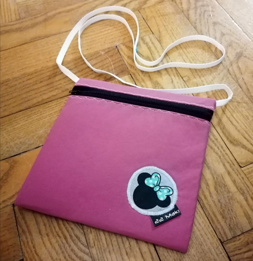 Kabelka-crossbody pudrová a Minie sleva