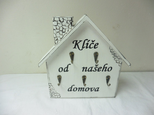 Věšák na klíče - domeček — foto 1