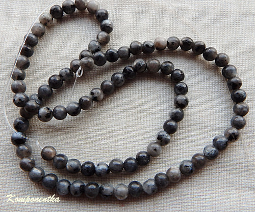 Přírodní minerál Labradorit 4mm