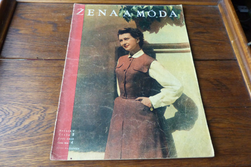 Časopis Žena a móda, číslo 9/1953 — foto 1