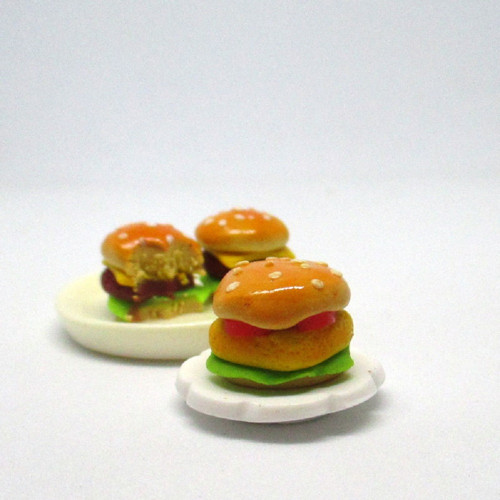 Miniatury pro panenky - cheesburger