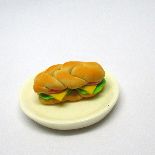 Miniatury pro panenky - obložená houska