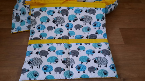 Kapsář 60x60cm na přání — foto 1