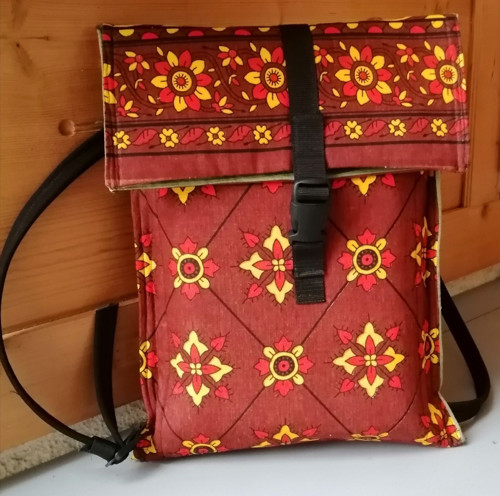 Batoh Z Retro Látky — foto 1